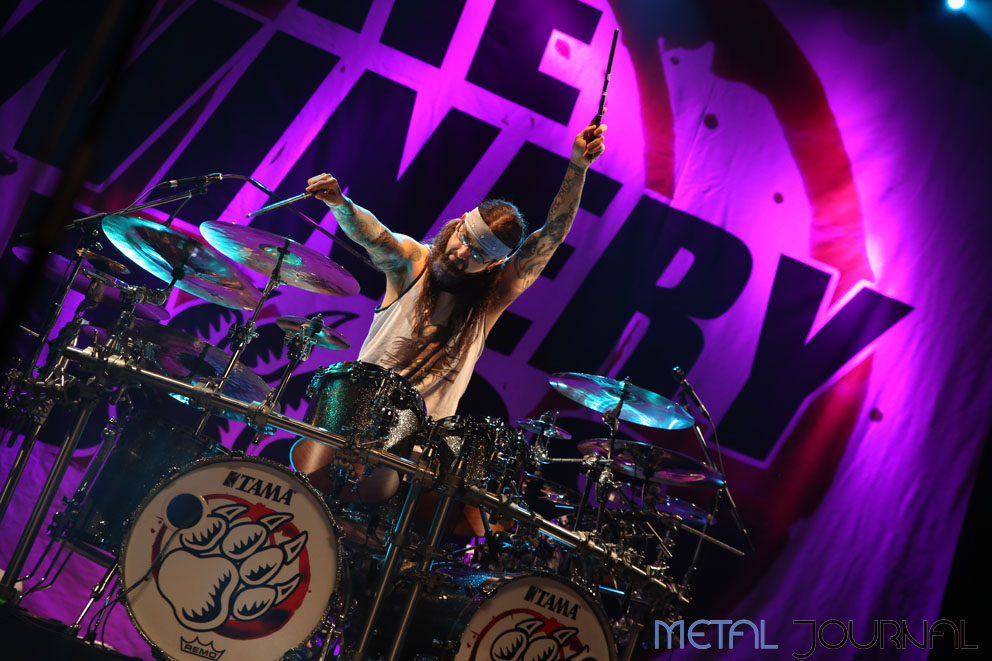 the winery dogs metal journal foto 6
