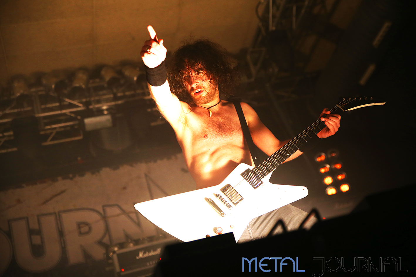 airbourne - metal journal bilbao 2019 pic 6