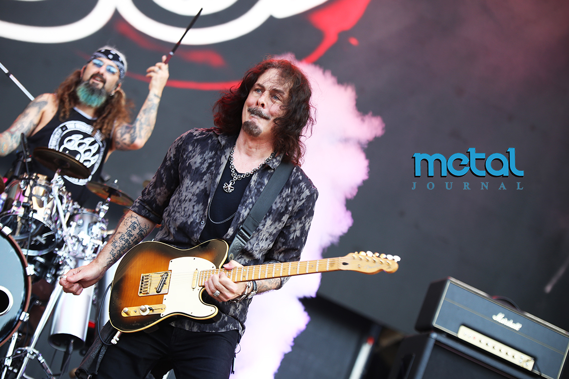 the winery dogs - rock imperium - metal journal pic 3