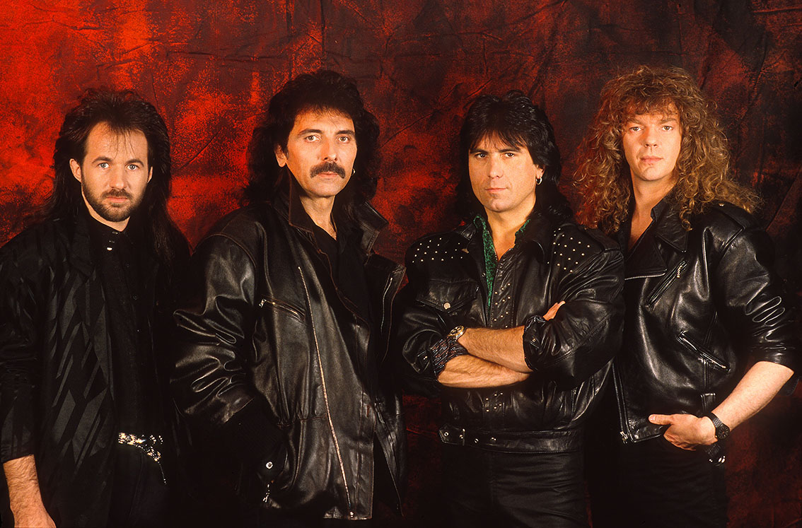 Black Sabbath publica ‘Anno Domini 1989-1995’, una ‘súper caja Deluxe’ con cuatro discos grabados por Tony Martin