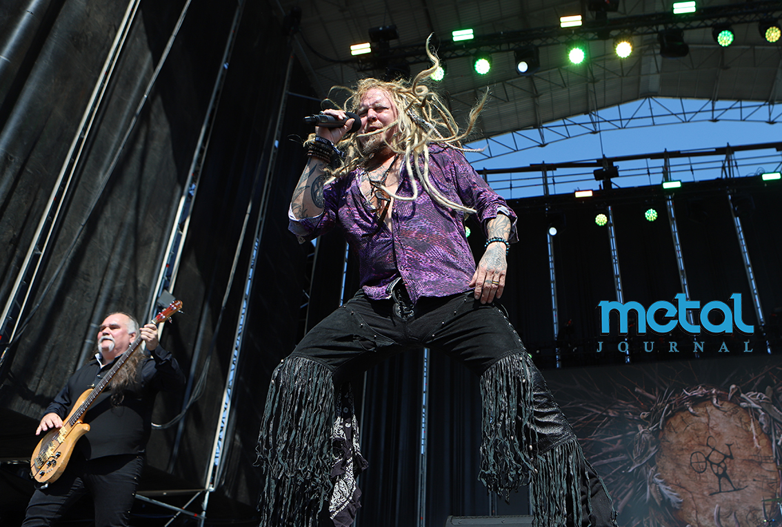 korpiklaani - barcelona rock fest 2024 - metal journal pic 5