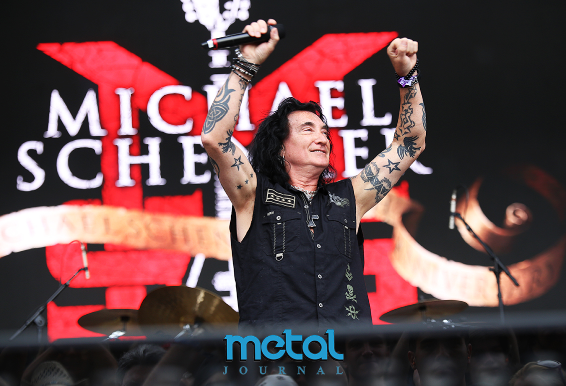 michael schenker - barcelona rock fest 2024 - metal journal pic 5