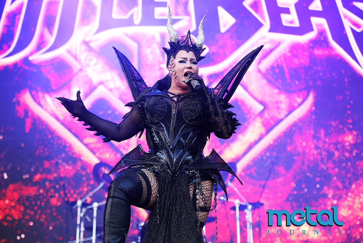 battle beast - leyendas del rock 2025 - metal journal pic 7