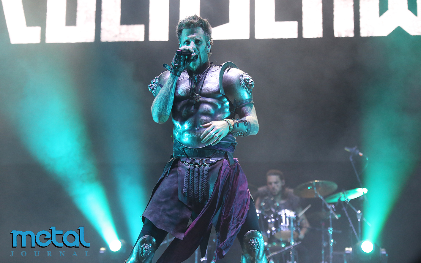 feuerschwanz - leyendas del rock 2025 - metal journal pic 4