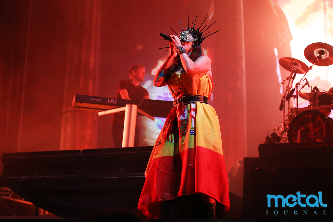 within temptation - leyendas del rock 2025 - metal journal pic 8