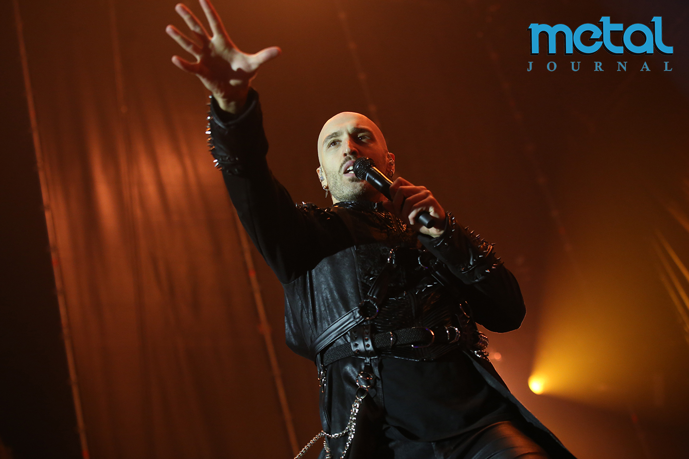 beast in black - madrid 2025 metal journal pic 2