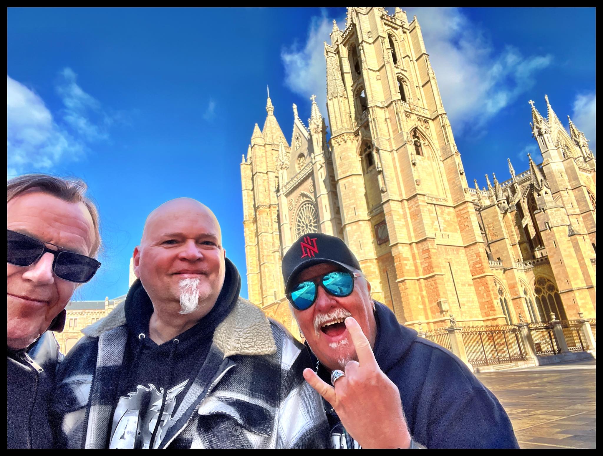 pretty maids león pic 1