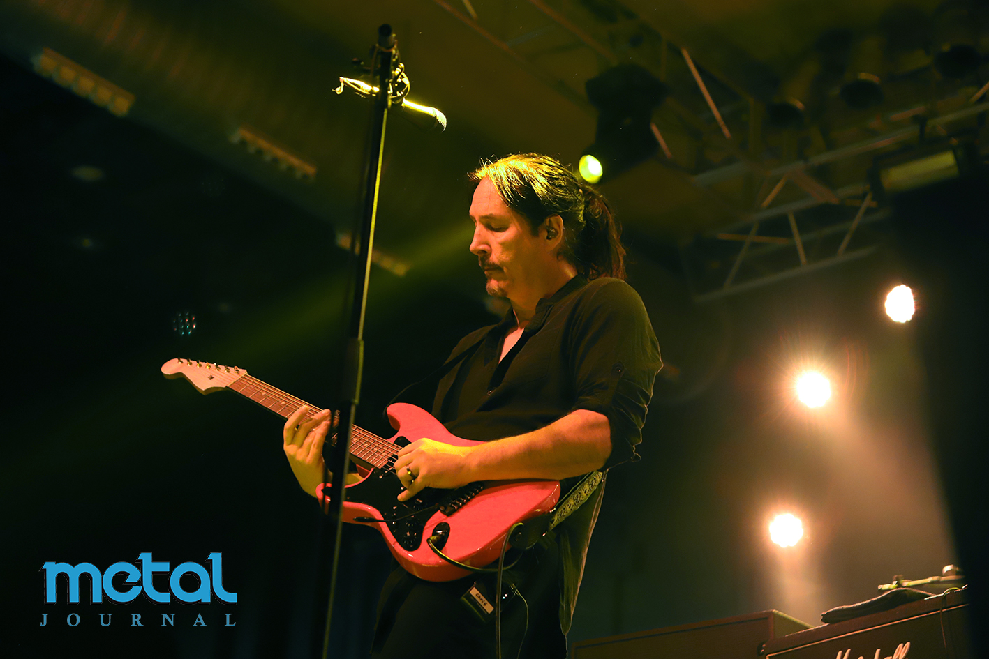 rok ali and the addiction - metal journal - bilbao 2026 pic 7