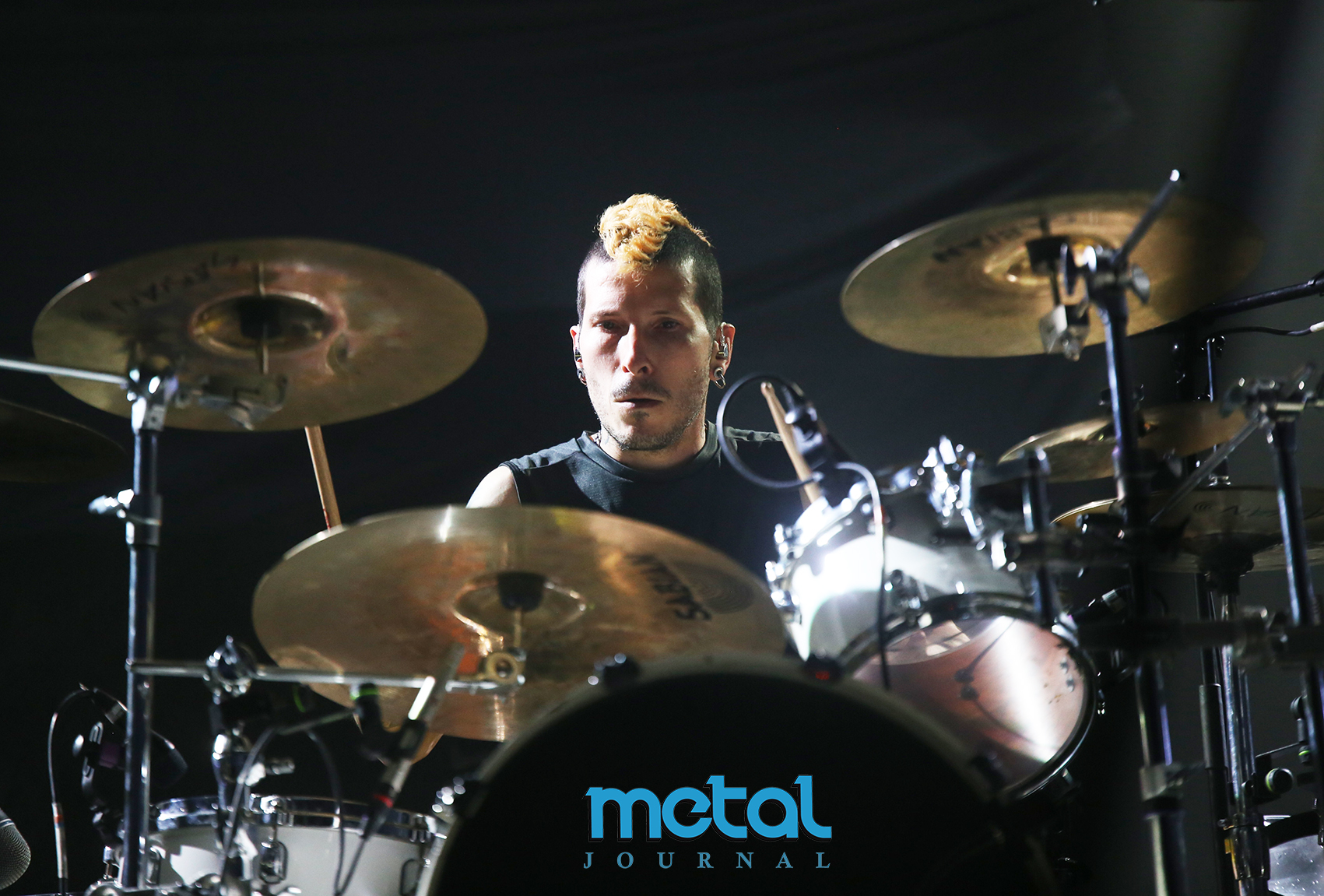 crisix - metal journal bec 2026 pic 2