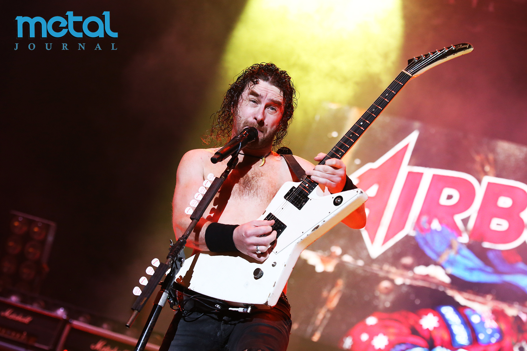 airbourne - pamplona - metal journal 2026 pic 1