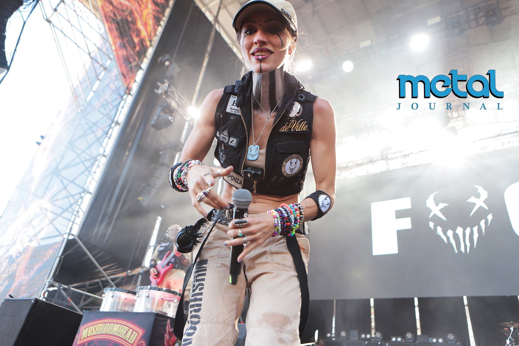 mushroomhead - metal journal - leyendas del rock 2026 pic 1
